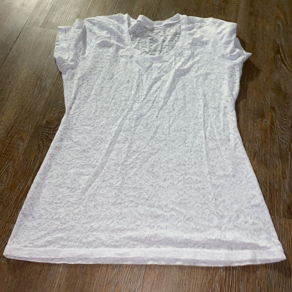 Women’s shirt
